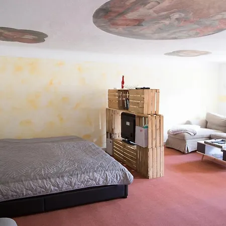 Aussergewoehnlich Uebernachten In Apartment